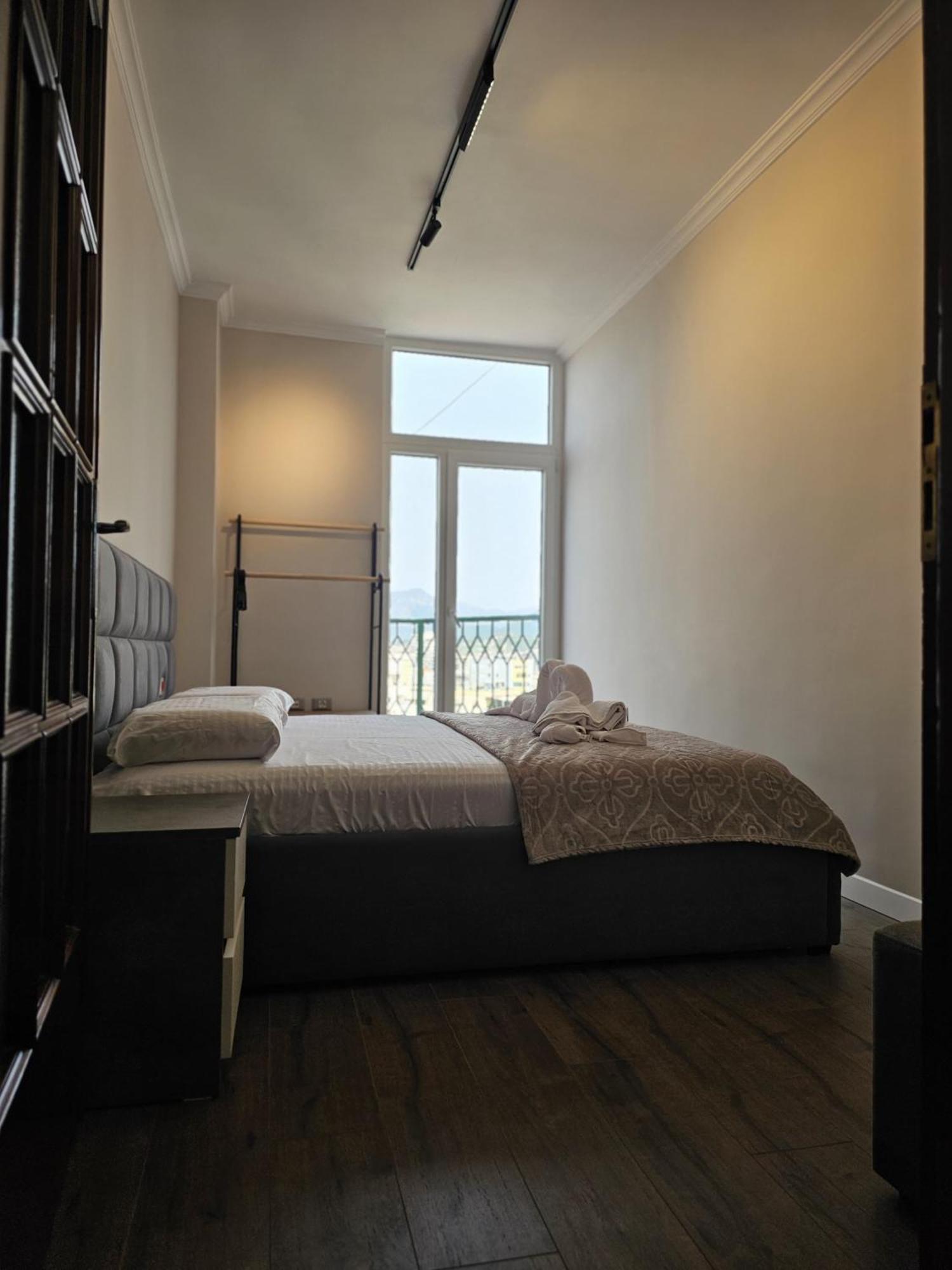 Sky Apartaments City Center Tirana Eksteriør billede