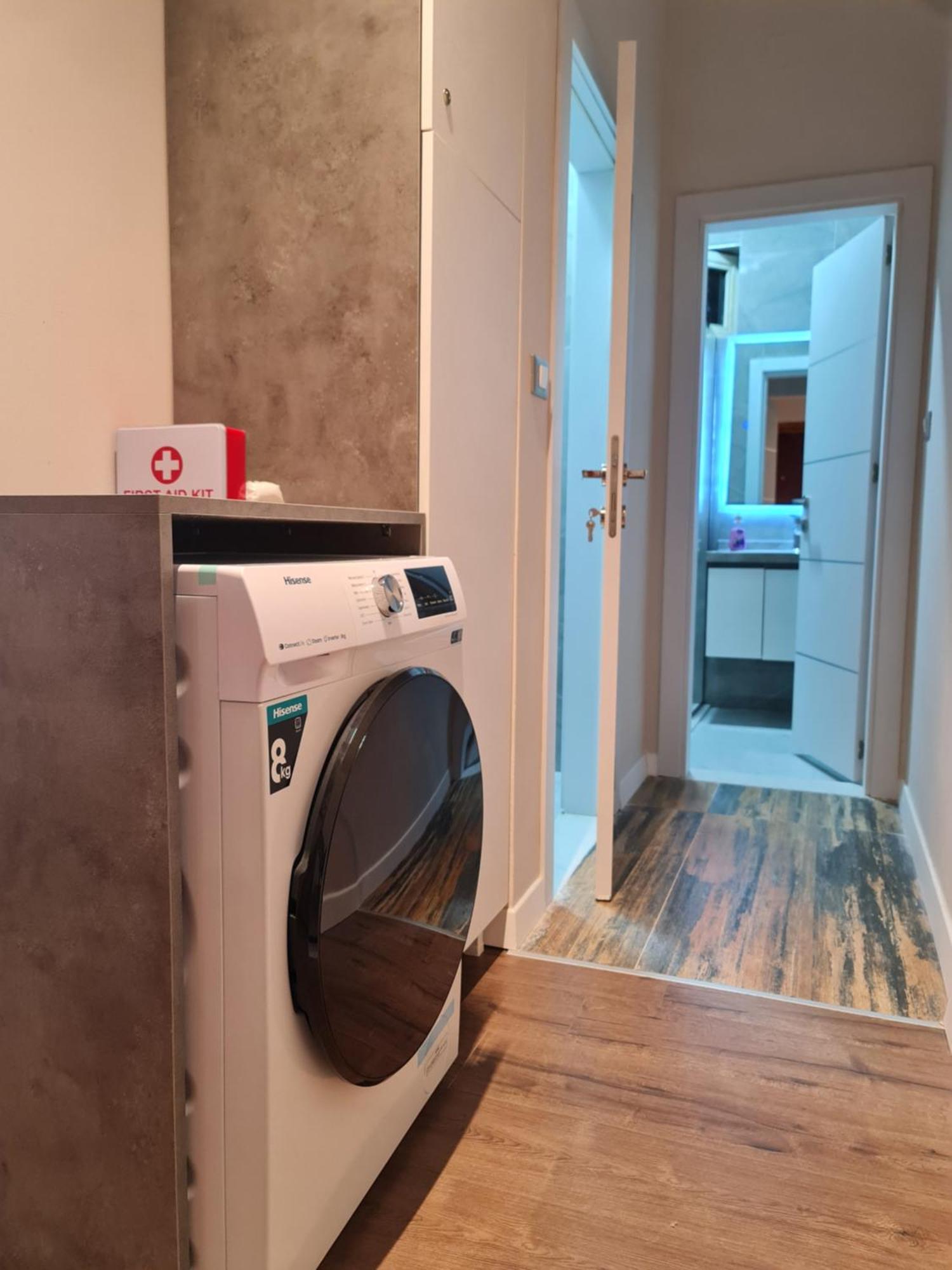 Sky Apartaments City Center Tirana Eksteriør billede